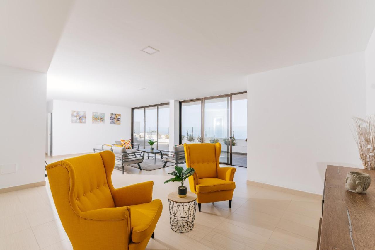 Sunset White Villa - Ocean View, Jakuzzi, Heated Pool, Air-Conditioning, Grill Playa de las Americas  Bagian luar foto