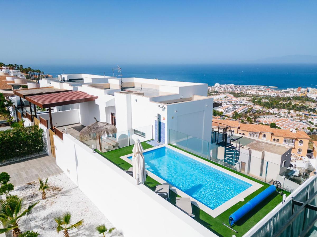 Sunset White Villa - Ocean View, Jakuzzi, Heated Pool, Air-Conditioning, Grill Playa de las Americas  Bagian luar foto